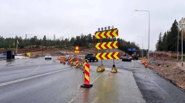 Kantatien 51 Störsvikintien risteyksen odotetaan valmistuvan marraskuun loppuun mennessä 12.10.